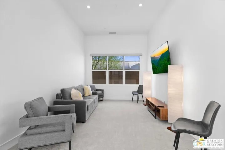 825 Fountain Drive, Palm Springs, California 92262