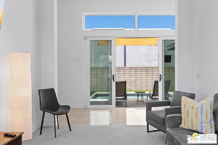 825 Fountain Drive, Palm Springs, California 92262