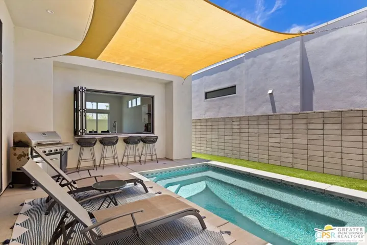 825 Fountain Drive, Palm Springs, California 92262