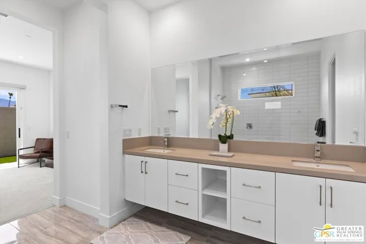 825 Fountain Drive, Palm Springs, California 92262