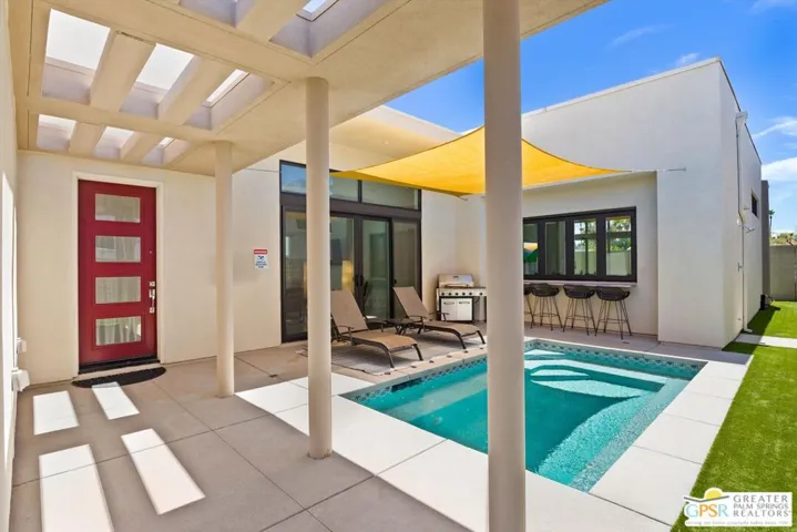 825 Fountain Drive, Palm Springs, California 92262