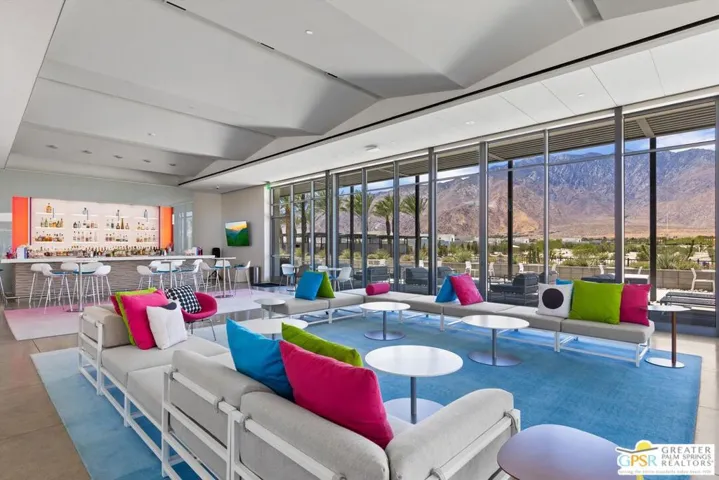 825 Fountain Drive, Palm Springs, California 92262