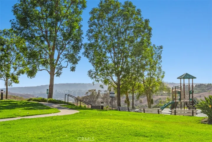 3 Silver Glade 229, Laguna Niguel, California 92677