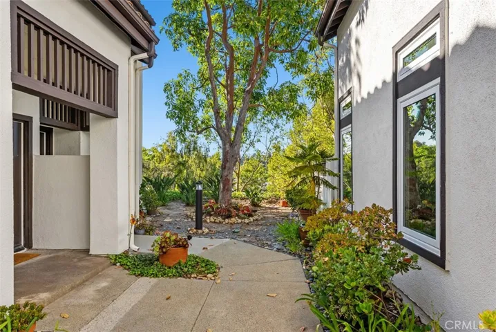 3 Silver Glade 229, Laguna Niguel, California 92677