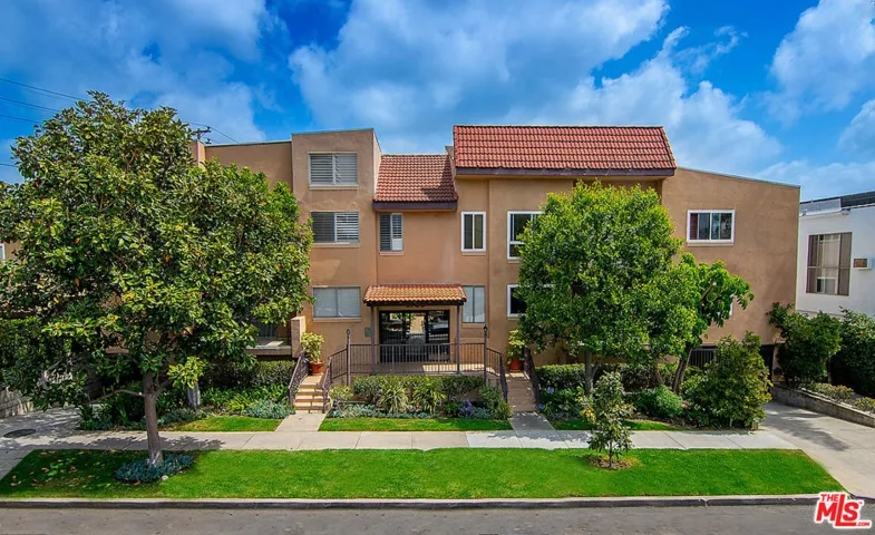 1730 Camden Avenue 108, Los Angeles, California 90025