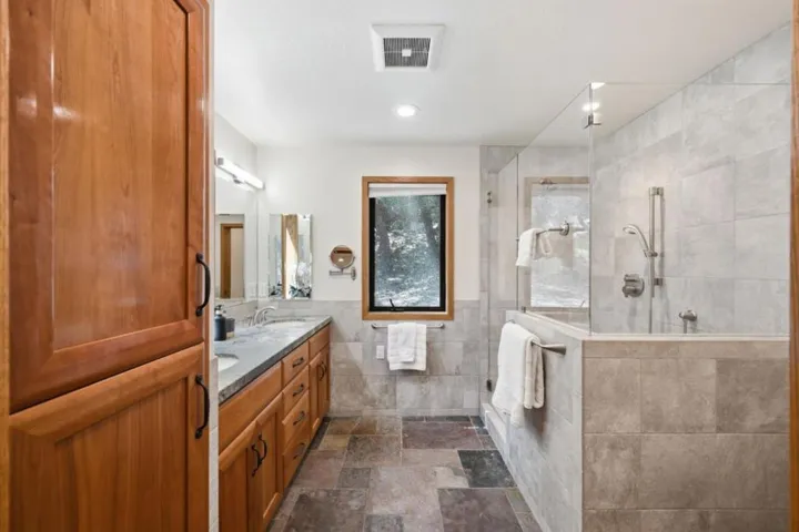 18788 Favre Ridge Road, Los Gatos, California 95033