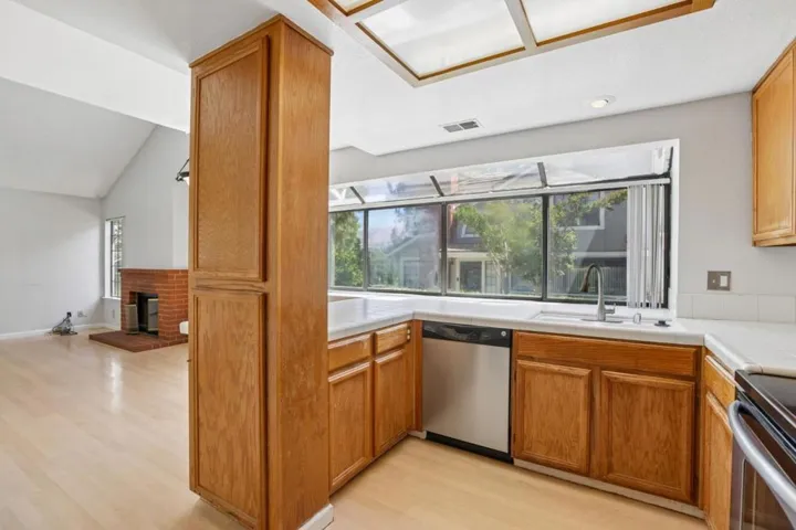 2843 Buena Knoll Court, San Jose, California 95121