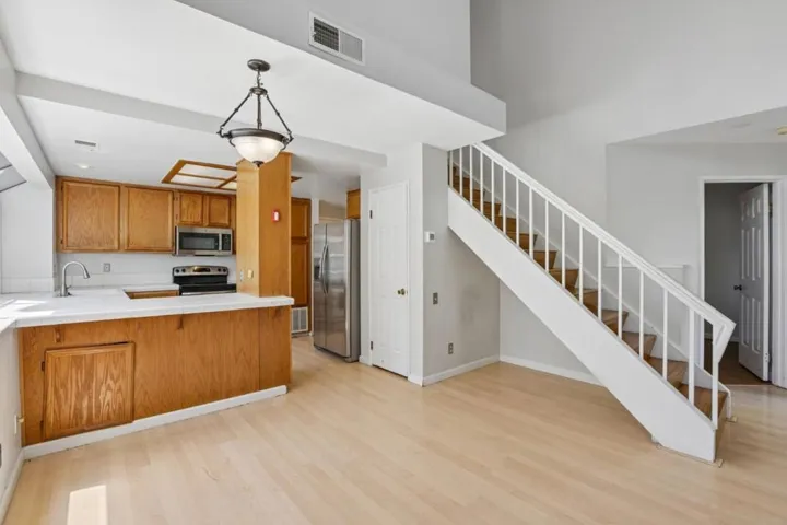 2843 Buena Knoll Court, San Jose, California 95121