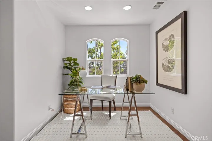 40 Trailing Vine, Irvine, California 92602
