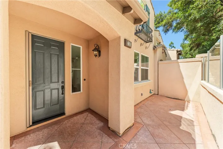40 Trailing Vine, Irvine, California 92602