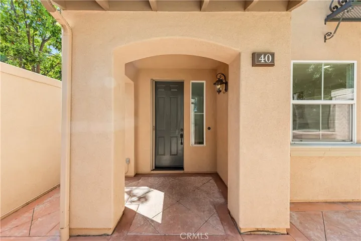 40 Trailing Vine, Irvine, California 92602
