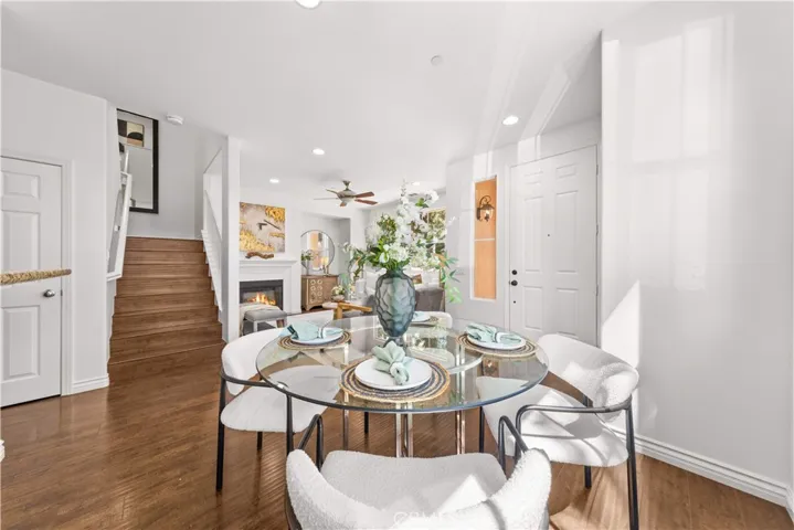 40 Trailing Vine, Irvine, California 92602