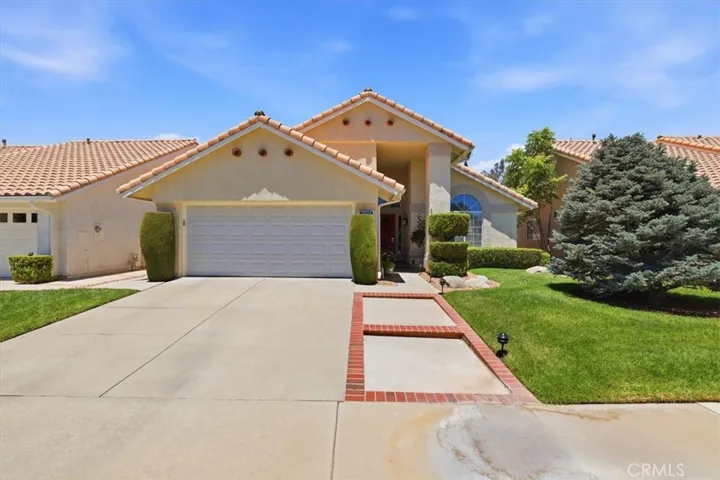 5831 Oakmont, Banning, California 92220