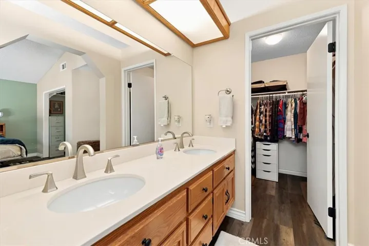 5831 Oakmont, Banning, California 92220