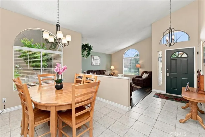 5831 Oakmont, Banning, California 92220