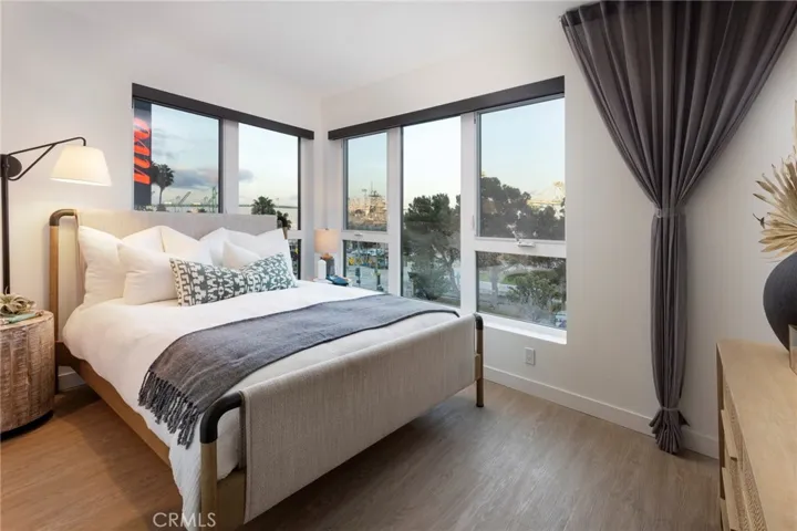 511 S Harbor 705, San Pedro, California 90731