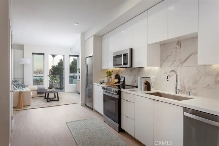511 S Harbor 705, San Pedro, California 90731