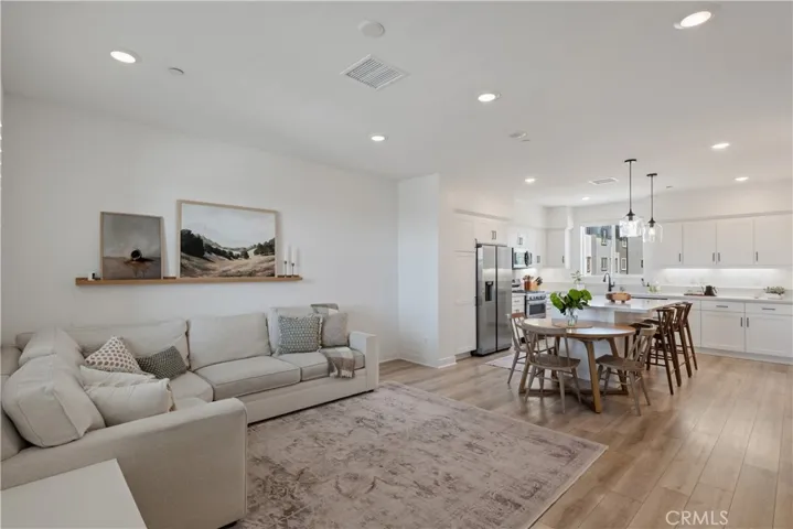 main level living