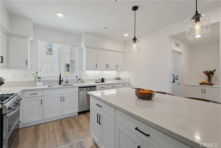 main level kitchen