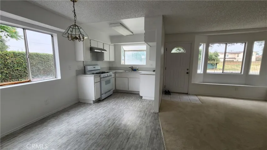 1425 S White A, Pomona, California 91766