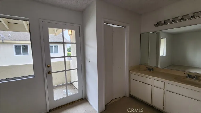 1425 S White A, Pomona, California 91766