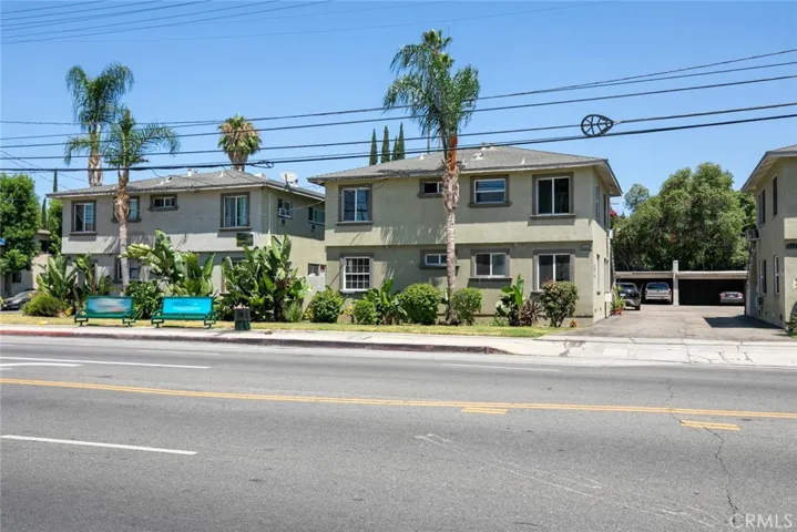 15445 Vanowen Street, Van Nuys, California 91406