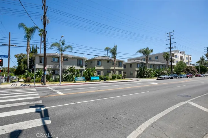 15445 Vanowen Street, Van Nuys, California 91406