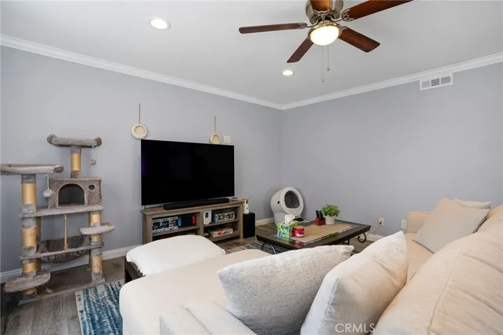 866 Cinnamon Lane 57, Duarte, California 91010