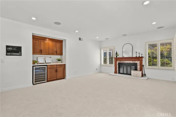 24135 Clearbank, Newhall, California 91321