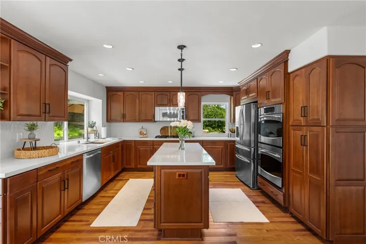 24135 Clearbank, Newhall, California 91321