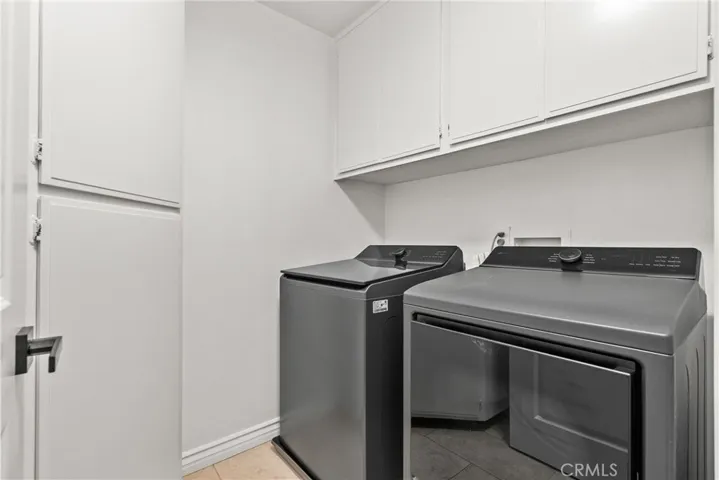 24135 Clearbank, Newhall, California 91321