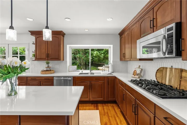 24135 Clearbank, Newhall, California 91321