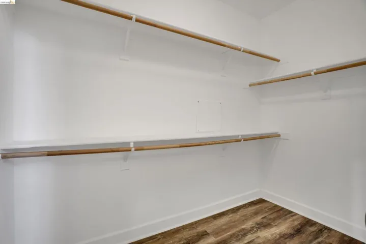 walk in closet