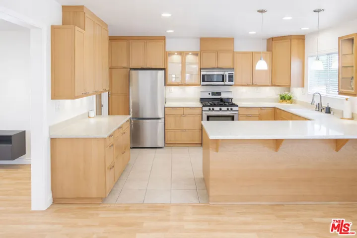10550 Woldrich Street, Sylmar, California 91342