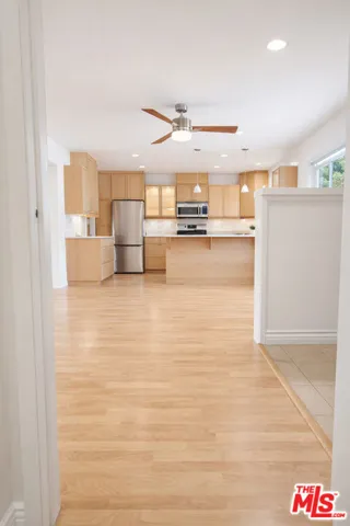10550 Woldrich Street, Sylmar, California 91342