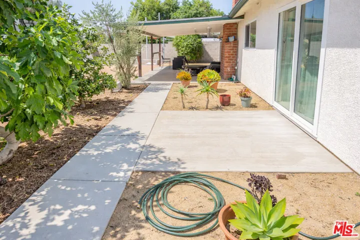 10550 Woldrich Street, Sylmar, California 91342