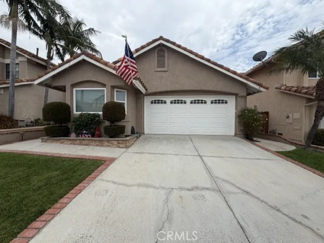 Welcome to 8 Firethorn for Lease in RSM
