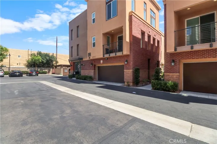 422 W Route 66 28, Glendora, California 91740