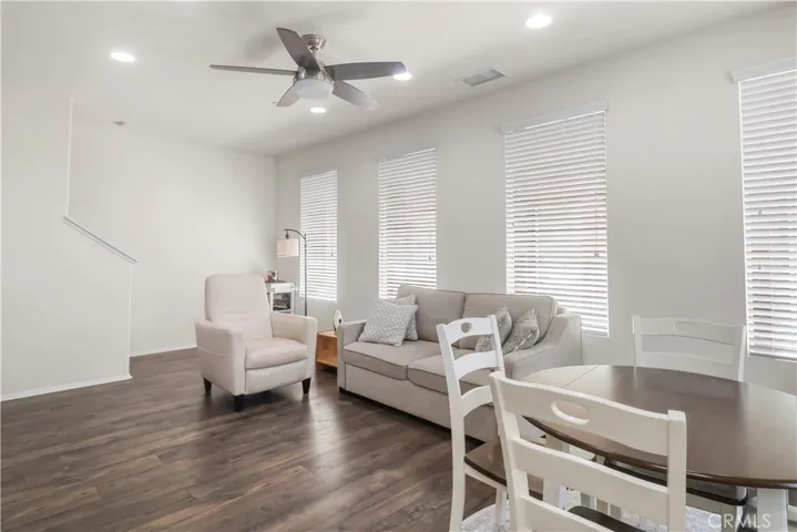422 W Route 66 28, Glendora, California 91740