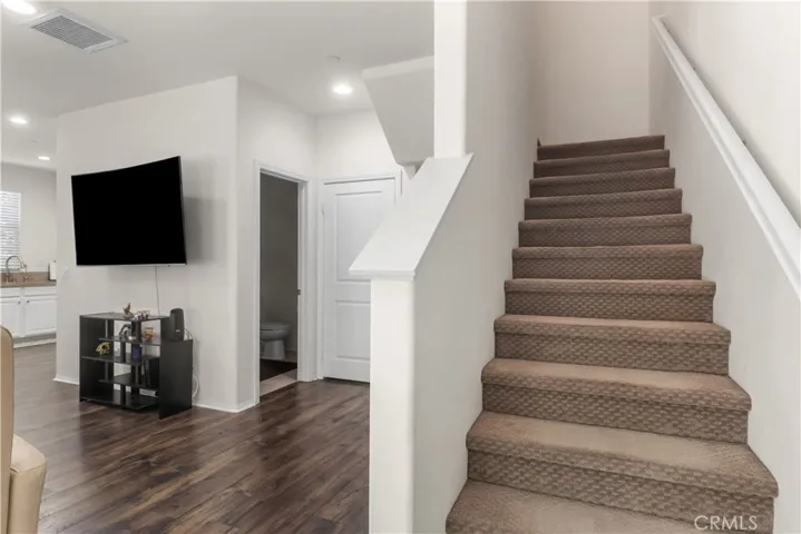 422 W Route 66 28, Glendora, California 91740