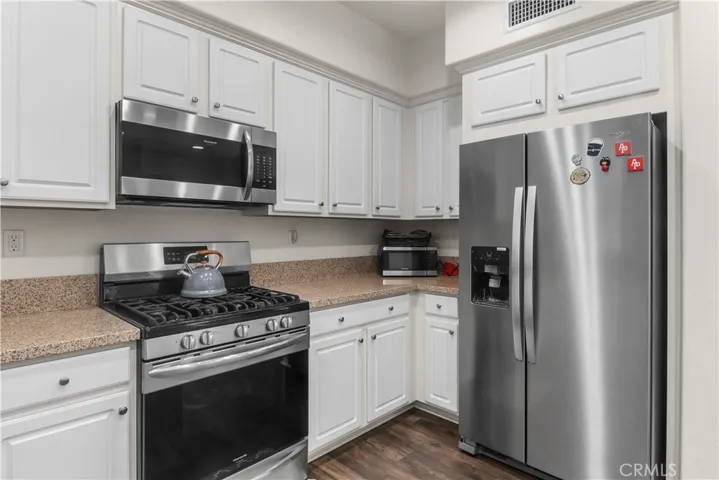 422 W Route 66 28, Glendora, California 91740