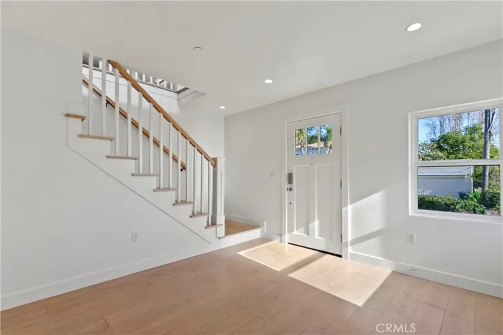 264 266 San Joaquin, Laguna Beach, California 92651