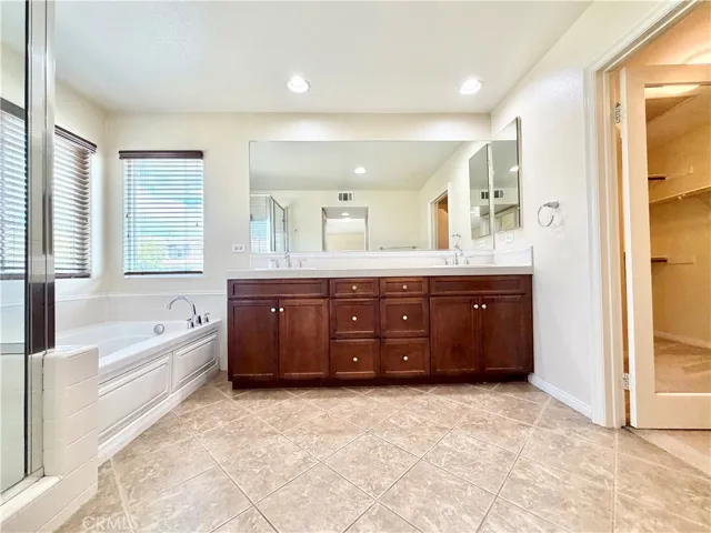 29998 Couples Avenue, Murrieta, California 92563