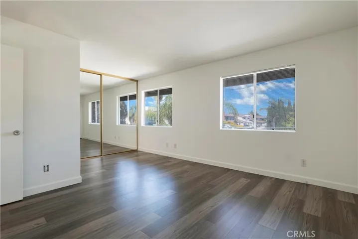8109 Hanna, Canoga Park, California 91304