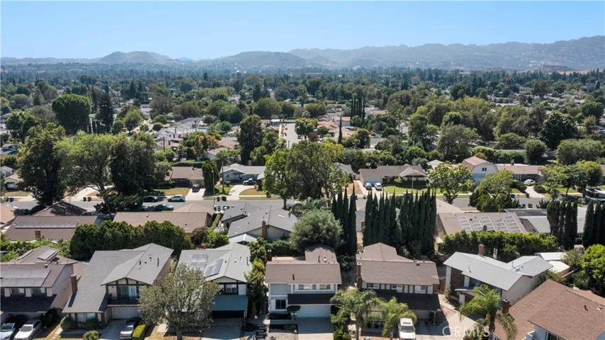 8109 Hanna, Canoga Park, California 91304