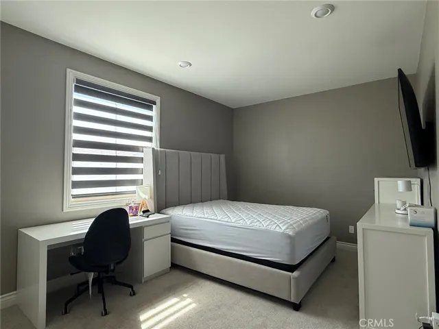 120 Gemini, Irvine, California 92618
