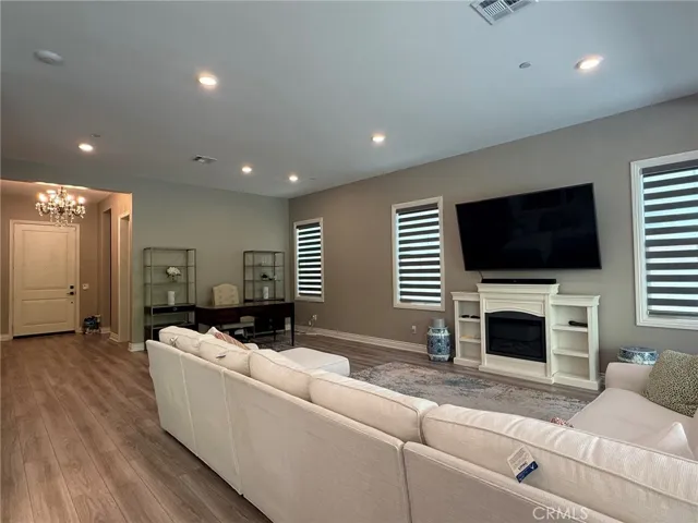 120 Gemini, Irvine, California 92618