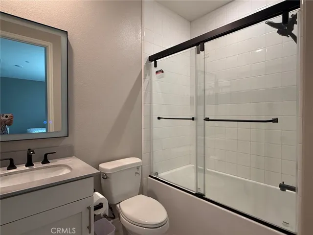120 Gemini, Irvine, California 92618