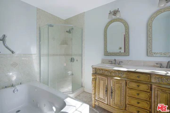 9408 Cattaraugus Avenue, Los Angeles, California 90034