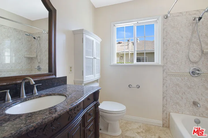 9408 Cattaraugus Avenue, Los Angeles, California 90034